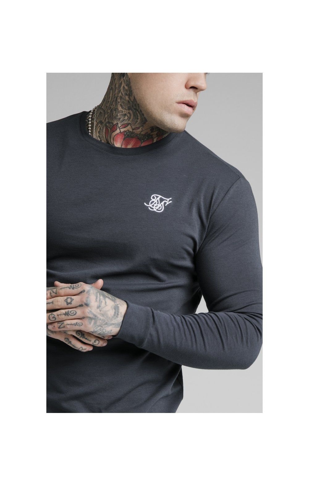 Navy Essential Long Sleeve Muscle Fit T-Shirt (1)