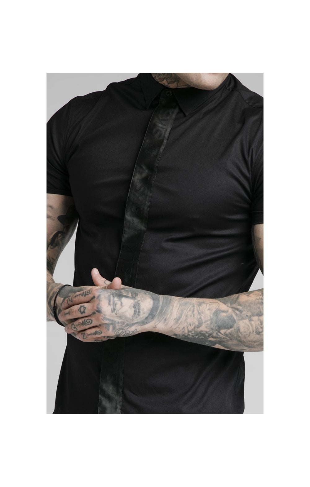 SikSilk S/S Woven Tape Placket Shirt - Black (1)