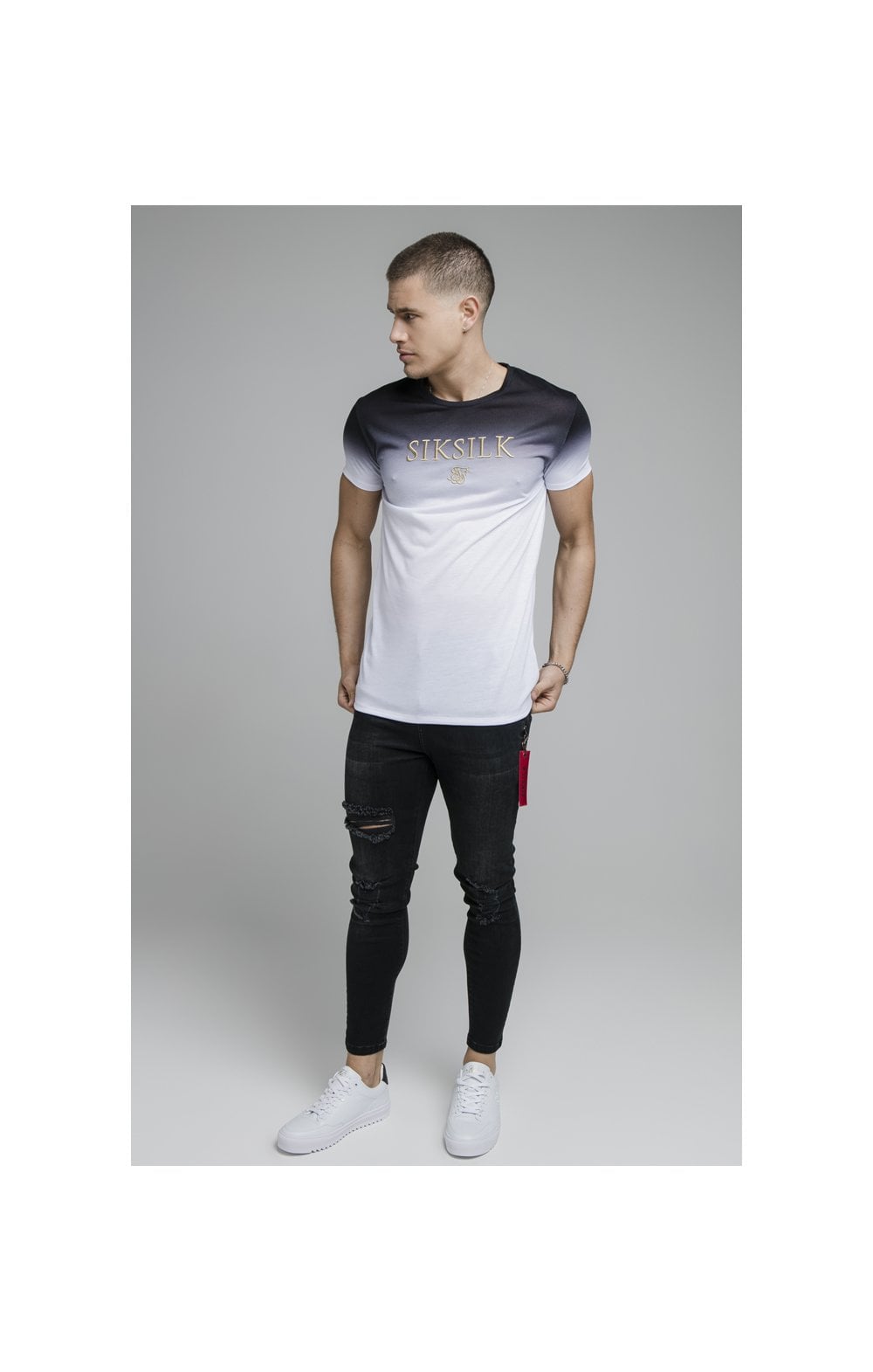 Black Embroidered Muscle Fit T-Shirt (3)