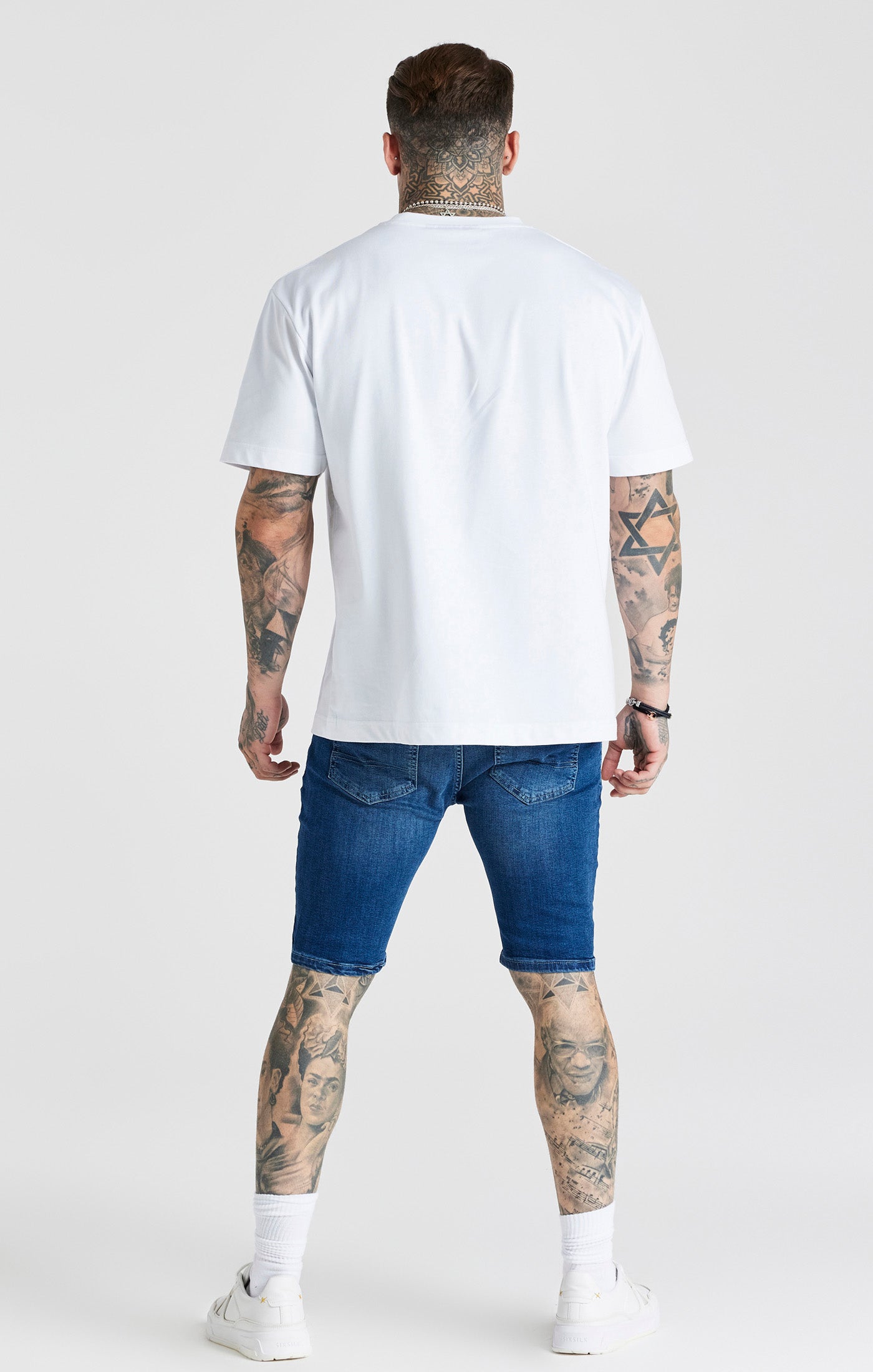 Blaue Distressed Denim-Shorts (4)