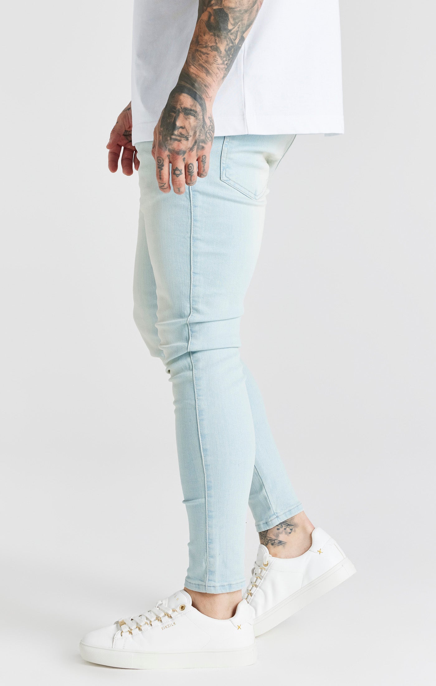 Hellblaue Essential Skinny Jeans (1)