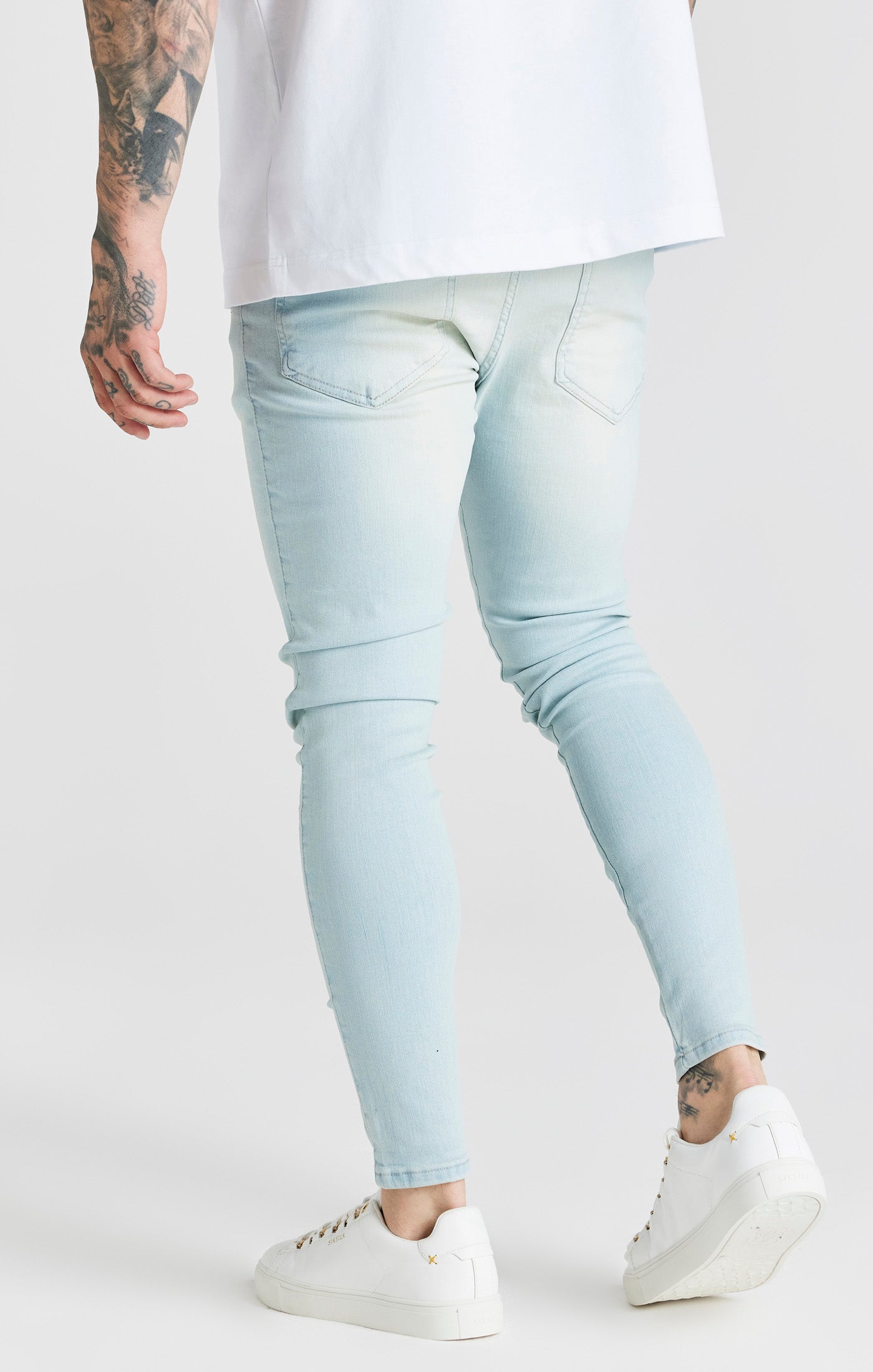 Hellblaue Essential Skinny Jeans (3)