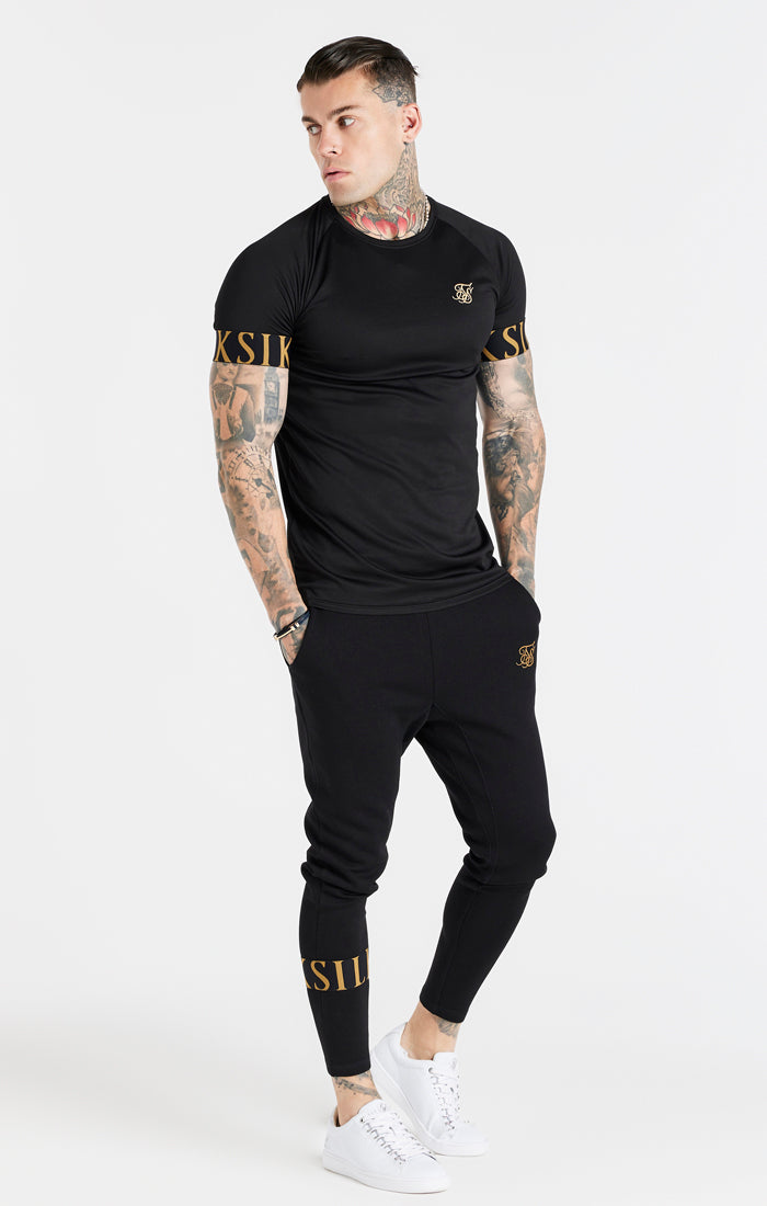 Schwarz-goldenes T-Shirt mit elastischen Ärmelabschlüssen (4)