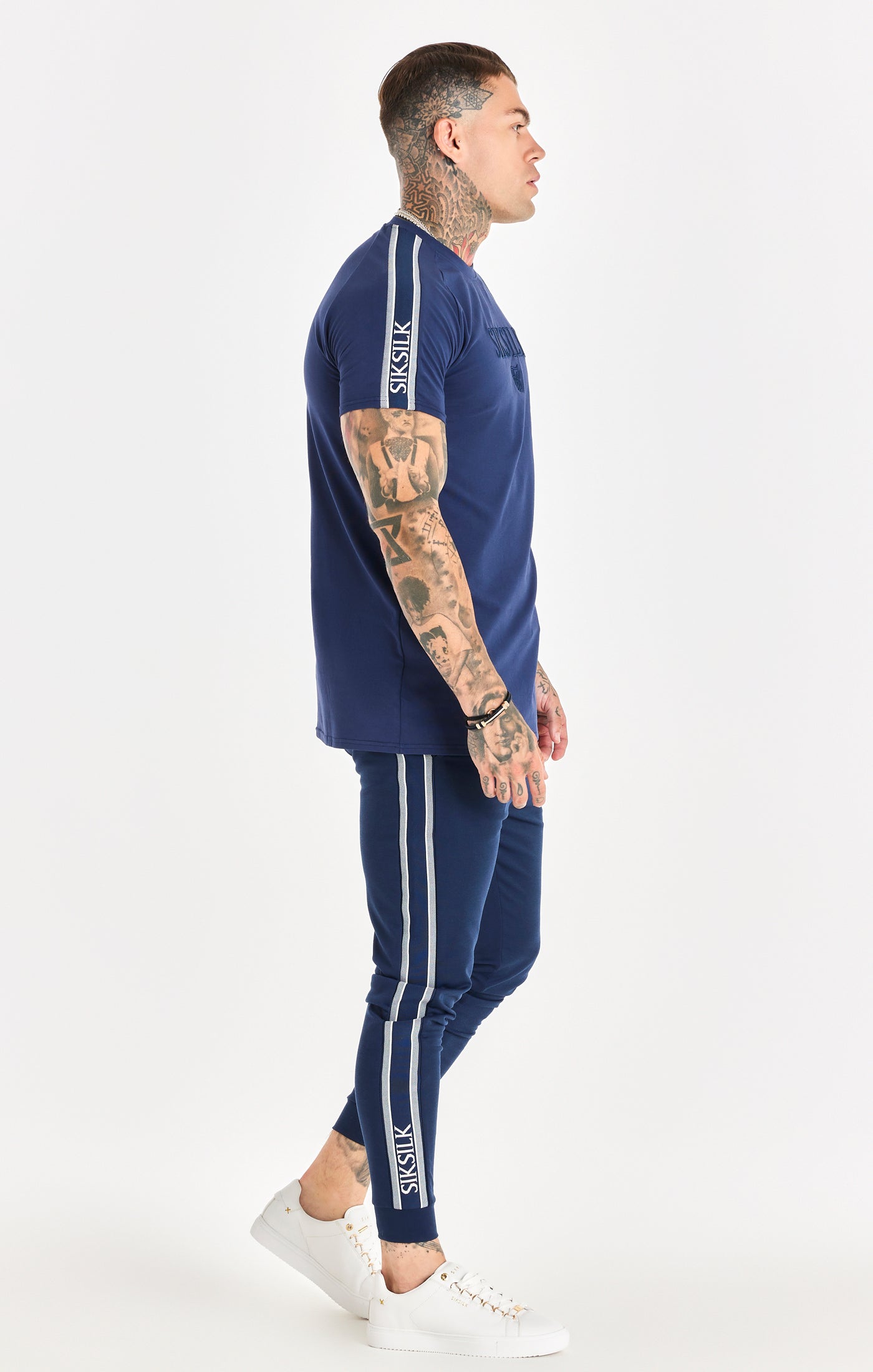 Marineblaues Gestricktes T Shirt mit Muskelpassform (4)