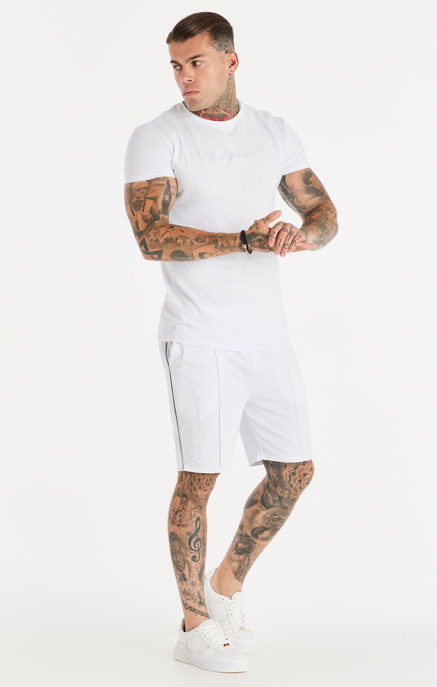 SikSilk Gym-T-Shirt mit kurzen Ärmeln und Schriftzug – Weiß (2)
