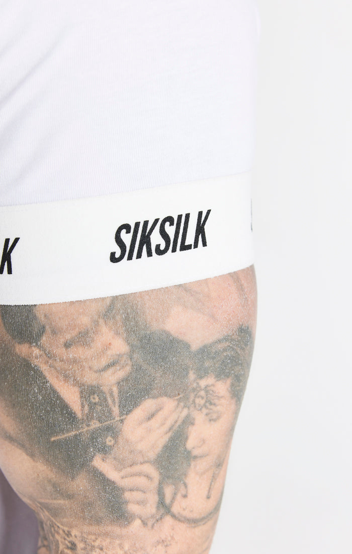 SikSilk T-Shirt mit geradem Saum aus Funktionsstoff – Weiß (7)