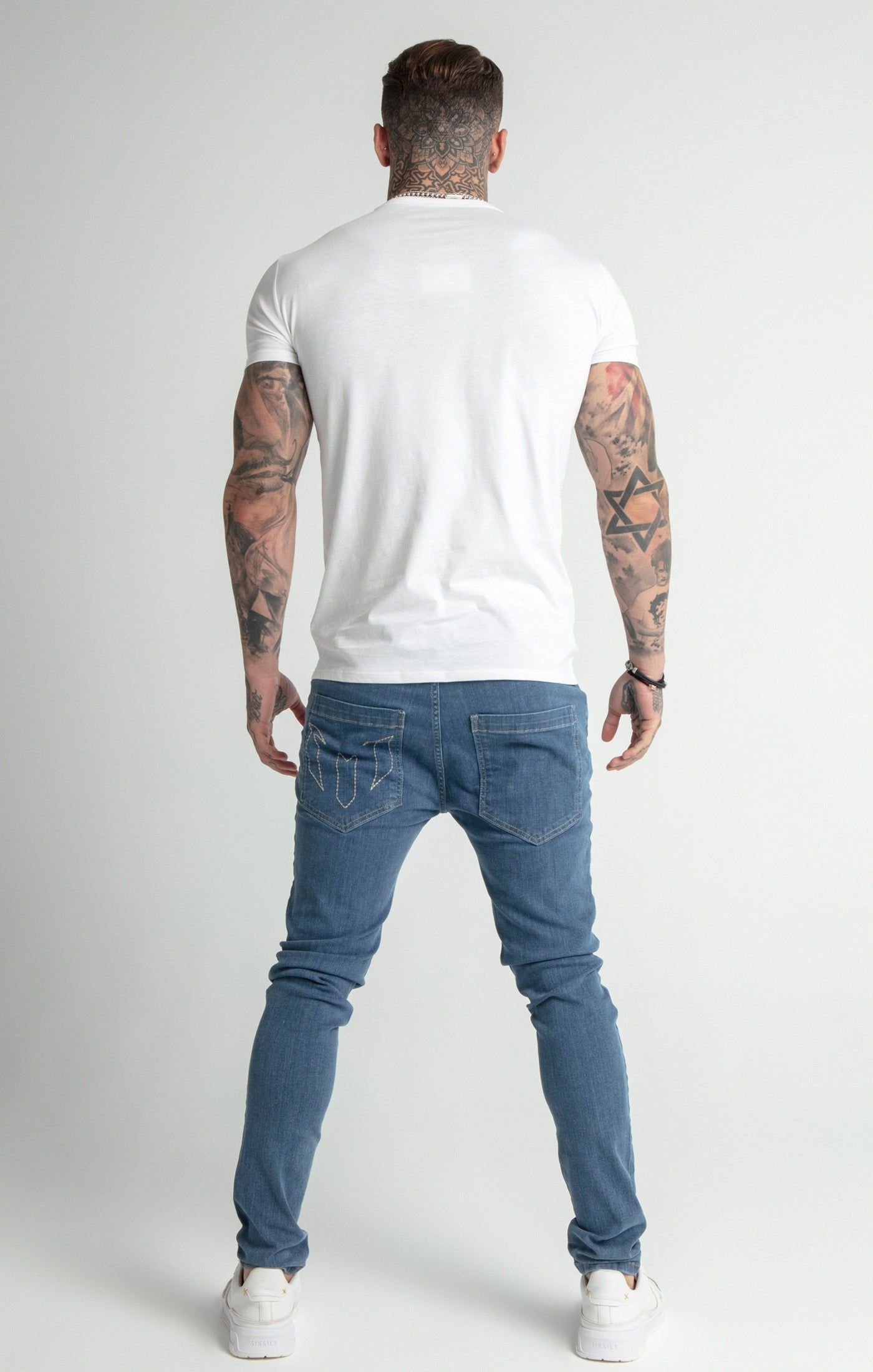 Messi X SikSilk Slim Fit-Jeans und Stickdetails - Midstone (4)
