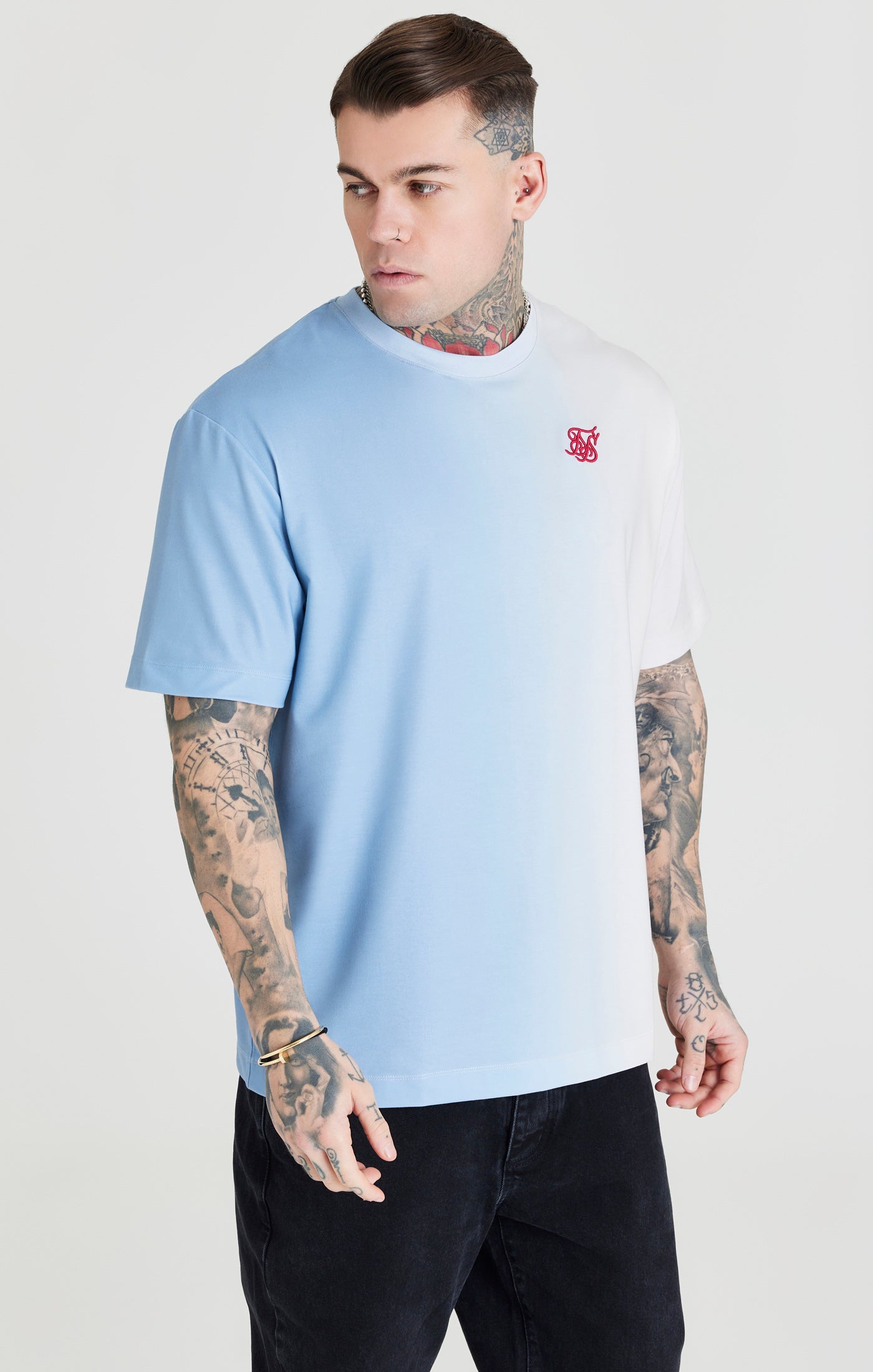 SikSilk Oversized-T-Shirt mit Fade-out – Blau &amp; Naturweiß