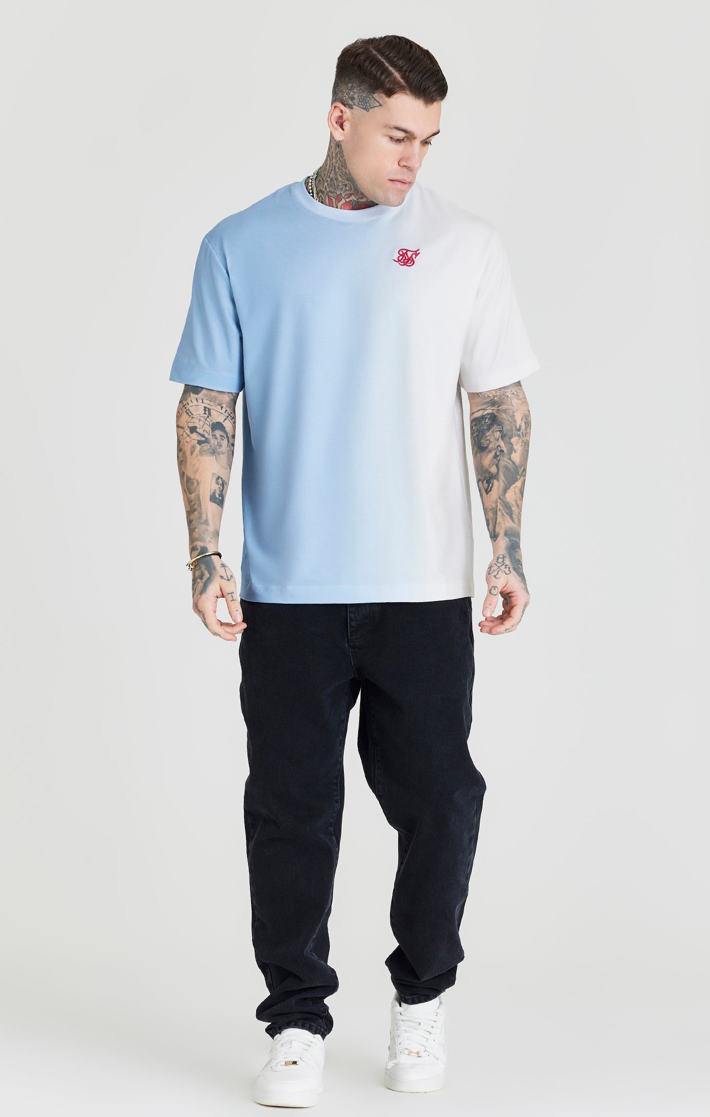 SikSilk Oversized-T-Shirt mit Fade-out – Blau &amp; Naturweiß (1)