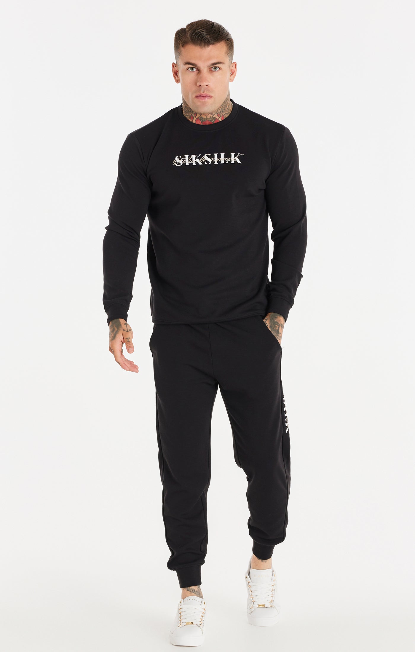 SikSilk Sweater mit Rundhalsausschnitt und doppeltem Logo-Schriftzug – Schwarz (2)