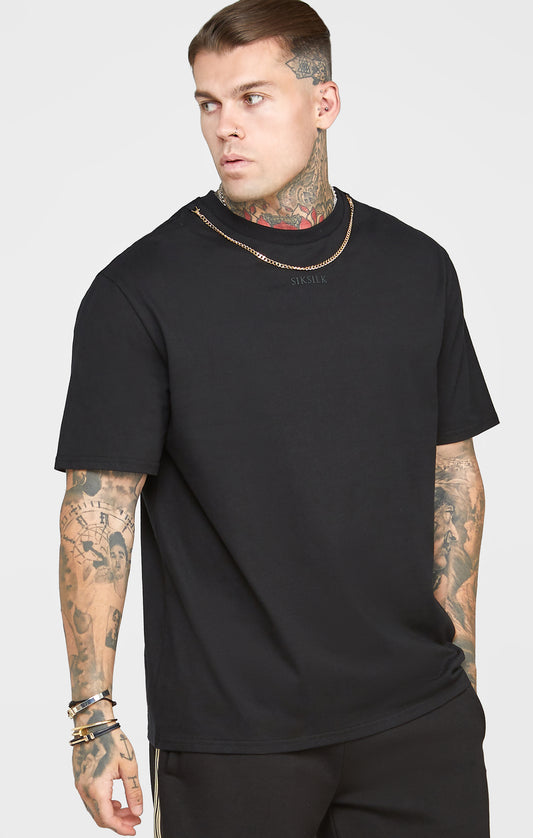Schwarzes Oversized T-Shirt mit Ketten