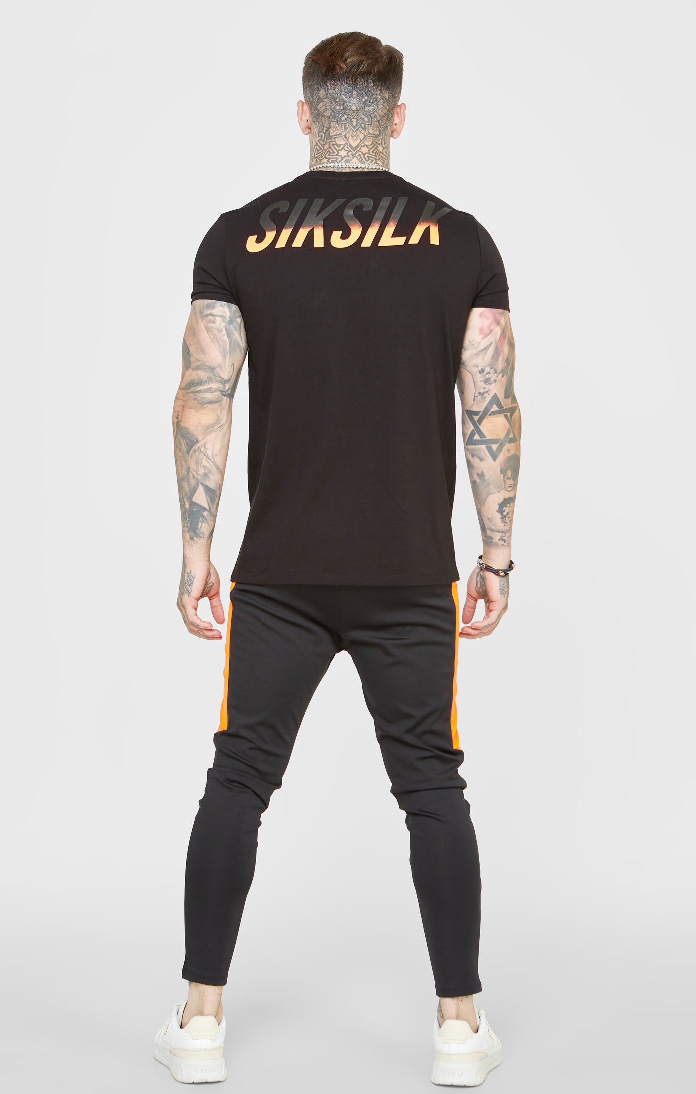 Schwarzes Sport T Shirt mit Rückenaufdruck (4)