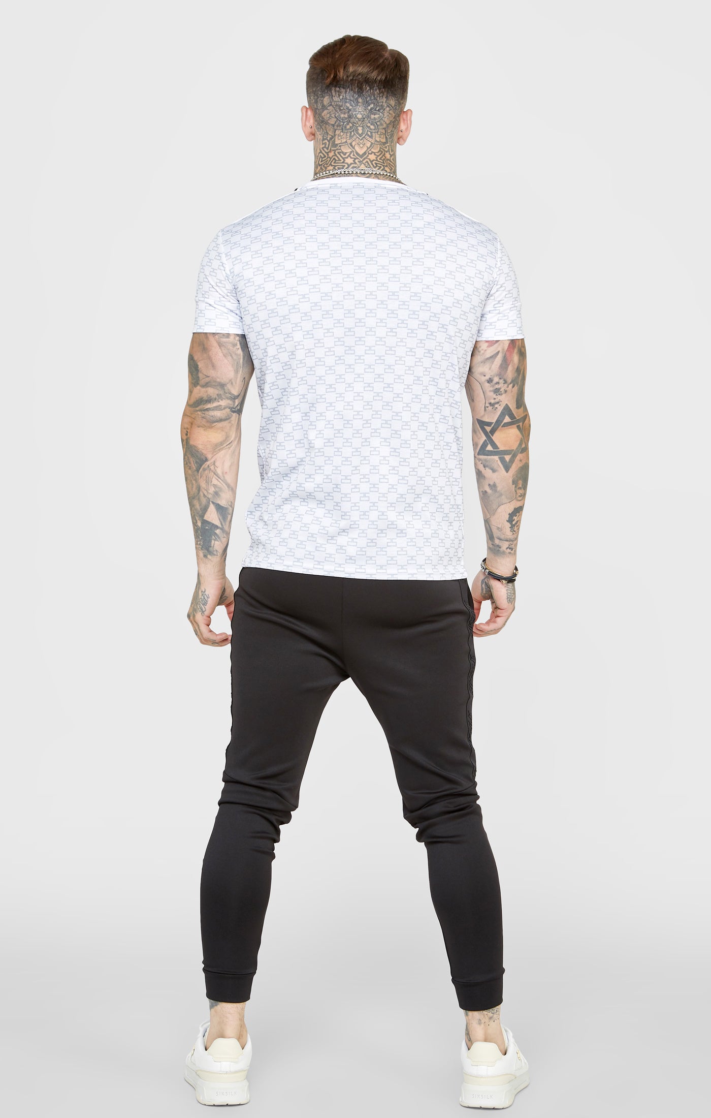 White T-Shirt (4)