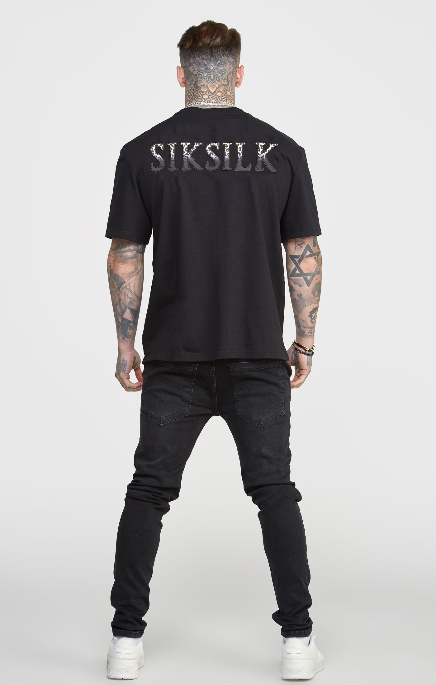 Black Oversized Graphic T-Shirt (4)