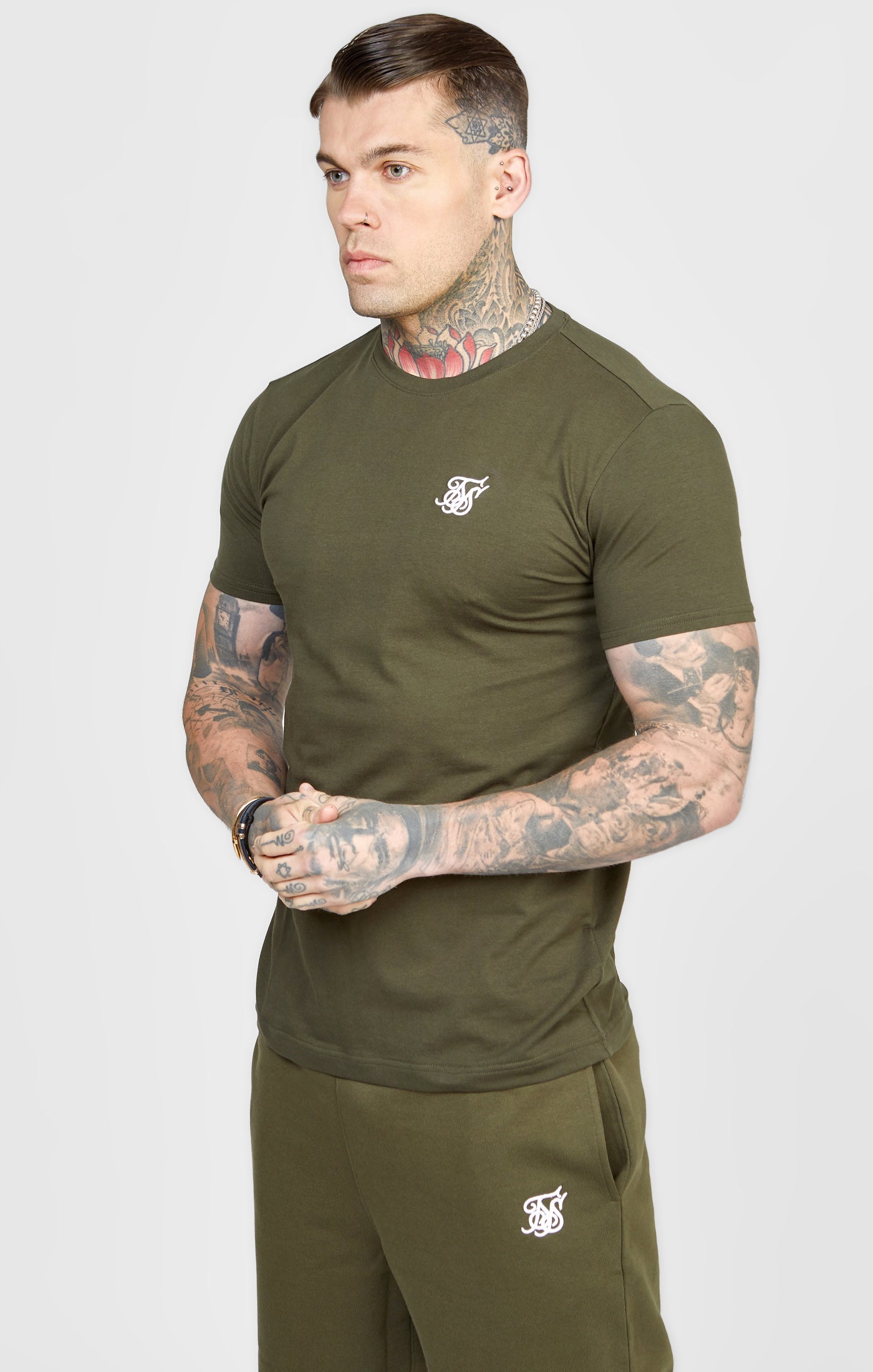 Khaki Essential Muskelfitness T Shirt