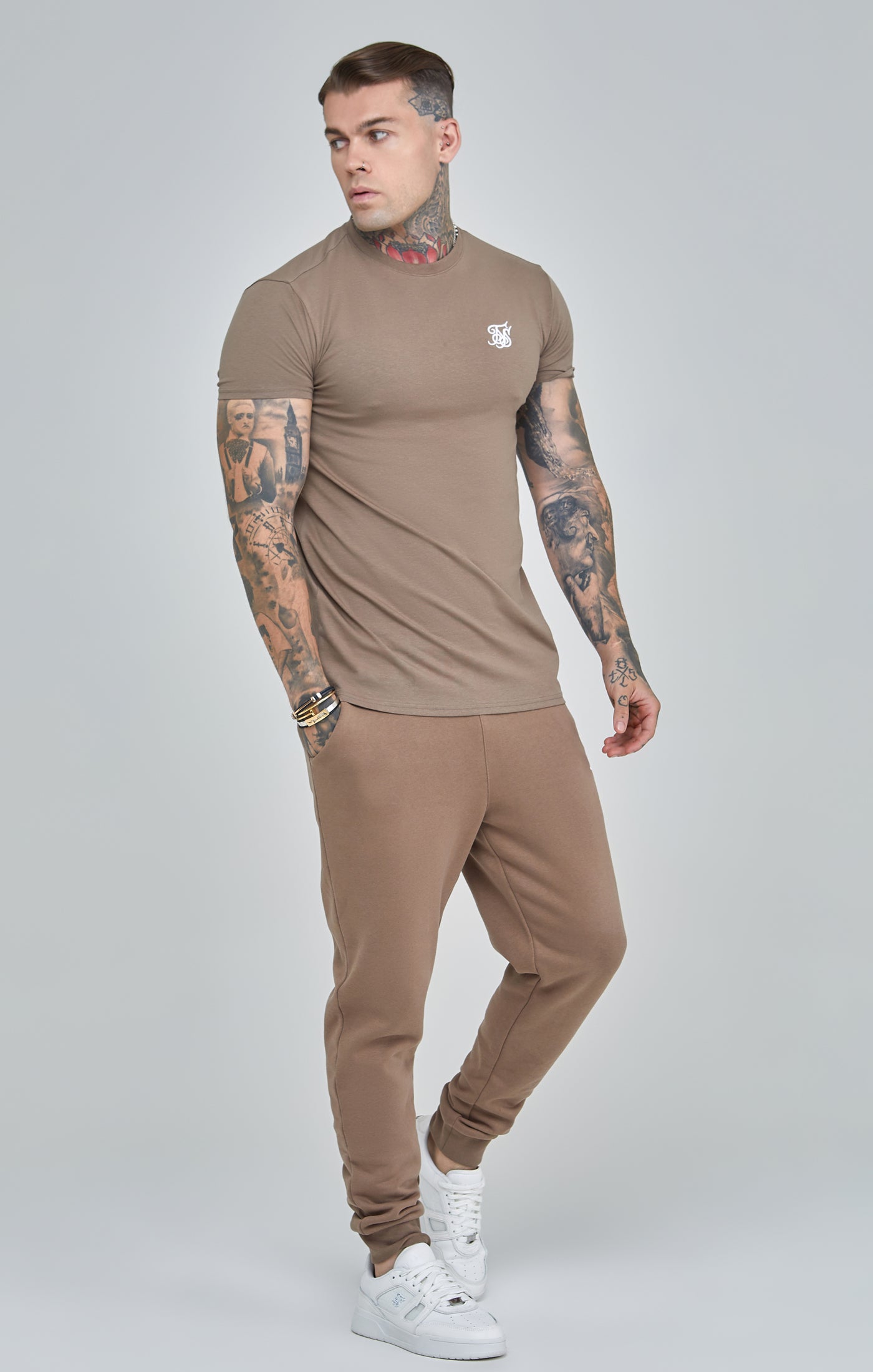 Brown Essential Short Sleeve Muscle Fit T-Shirt (1)