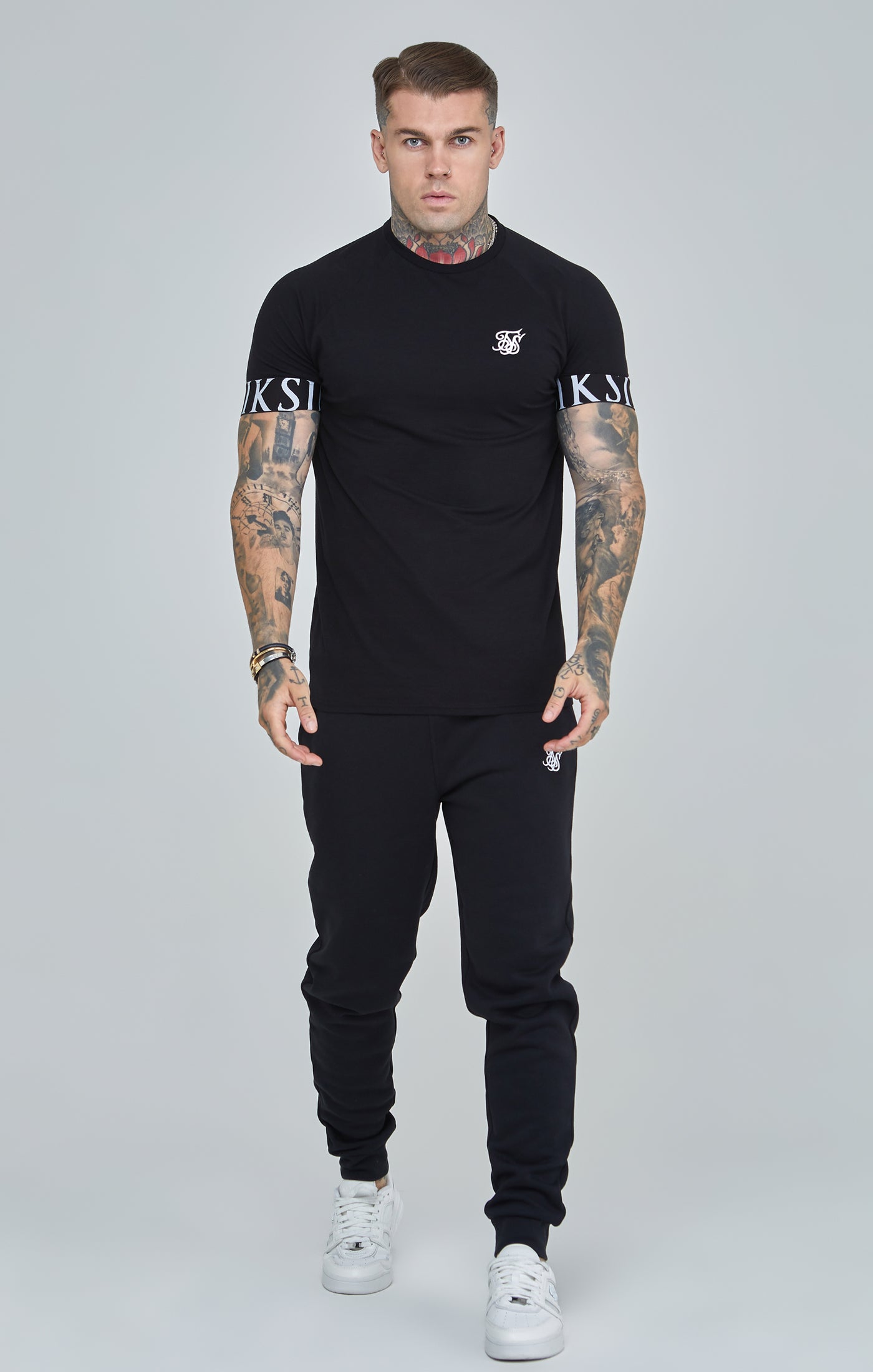 Black Essential Elastic Cuff Muscle Fit T-Shirt (1)