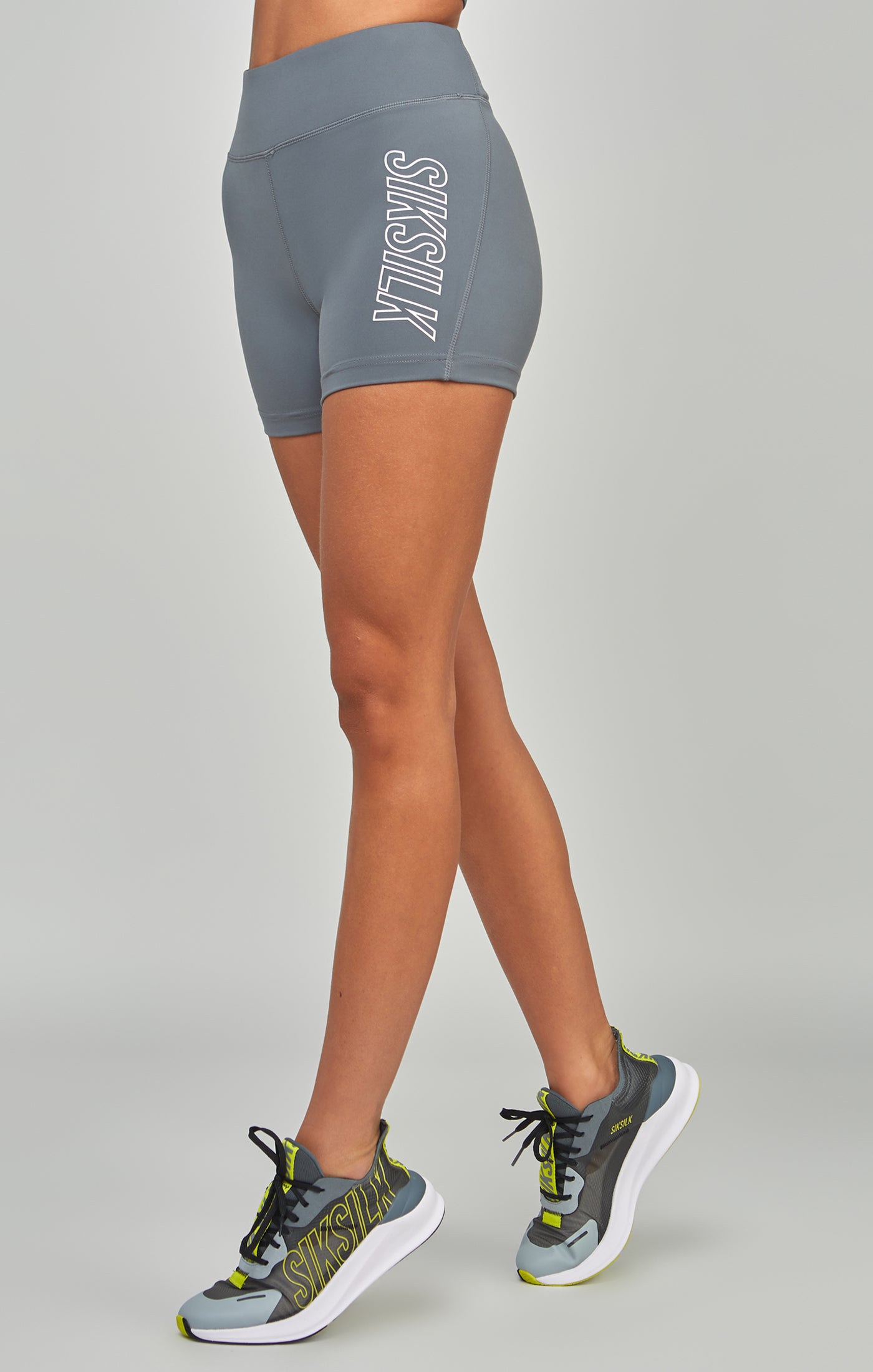 Graue Sports Essential Booty-Shorts